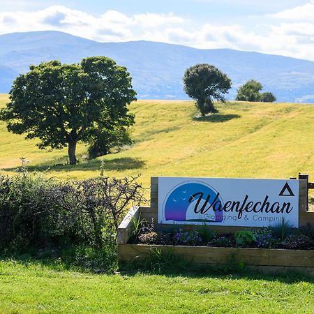 Waenfechan Glamping With Hot Tubs Colwyn Bay Buitenkant foto