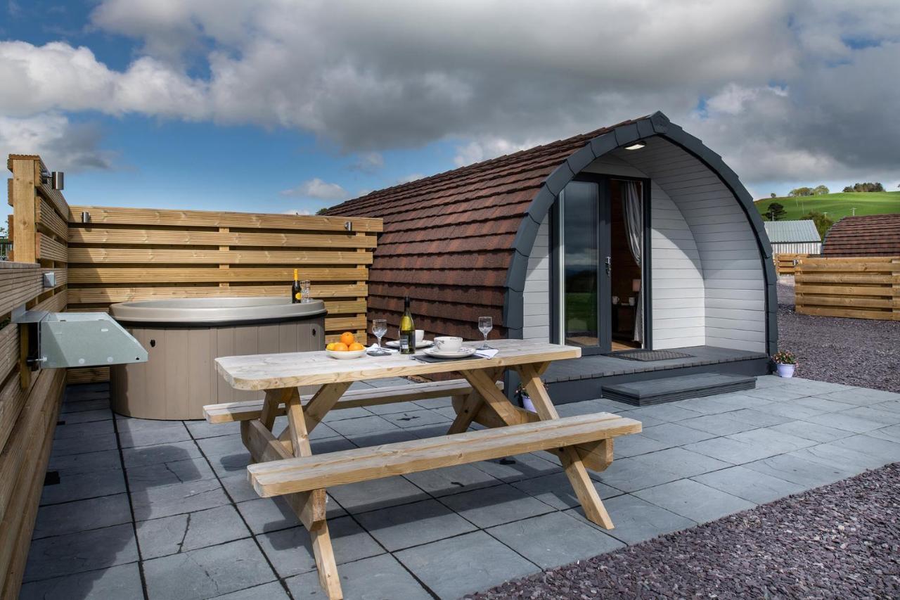 Waenfechan Glamping With Hot Tubs Colwyn Bay Buitenkant foto