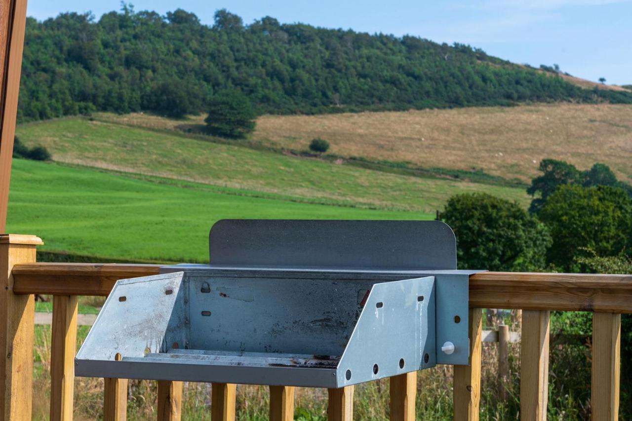 Waenfechan Glamping With Hot Tubs Colwyn Bay Buitenkant foto
