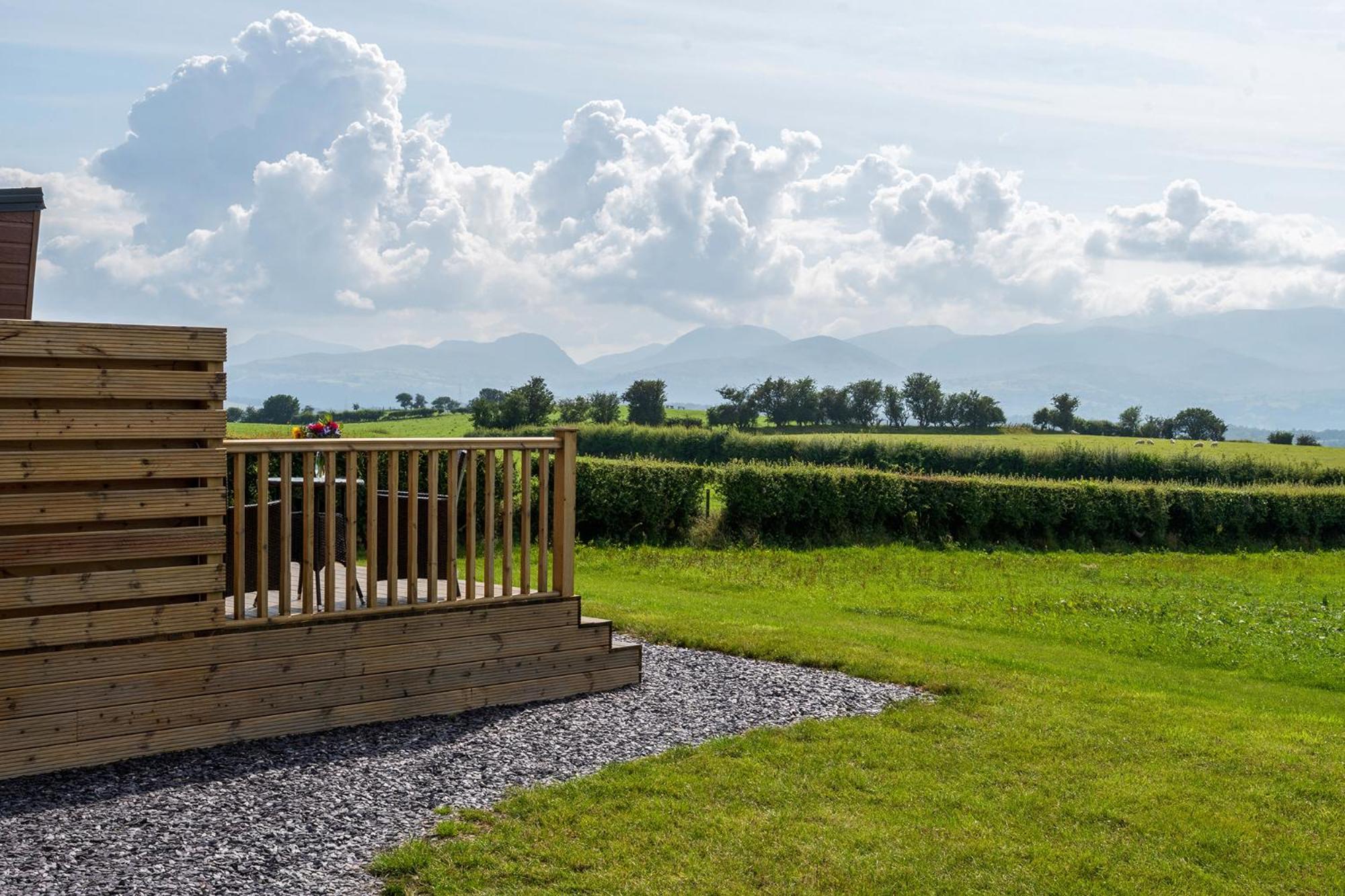 Waenfechan Glamping With Hot Tubs Colwyn Bay Buitenkant foto
