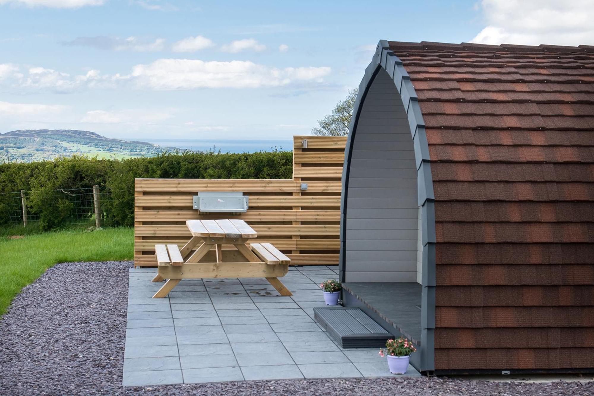 Waenfechan Glamping With Hot Tubs Colwyn Bay Buitenkant foto