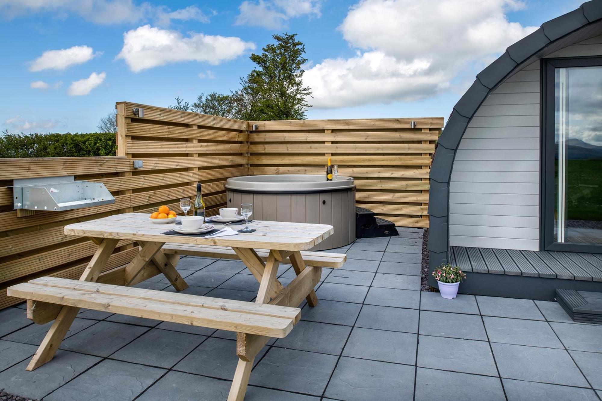 Waenfechan Glamping With Hot Tubs Colwyn Bay Buitenkant foto